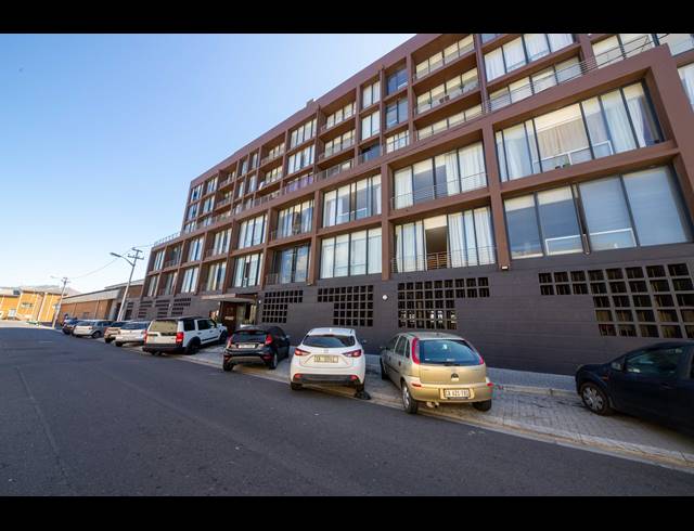 1 BEDROOM APARTMENT FOR SALE IN WOODSTOCK